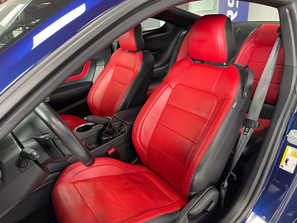 FORD Mustang GT V8 5.0