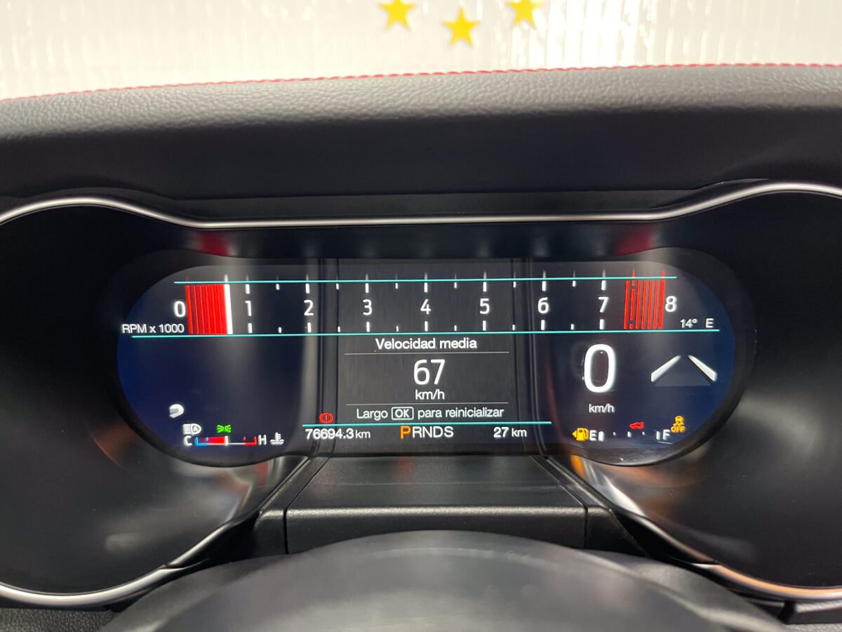 FORD Mustang GT V8 5.0