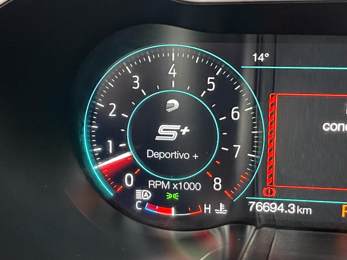 FORD Mustang GT V8 5.0