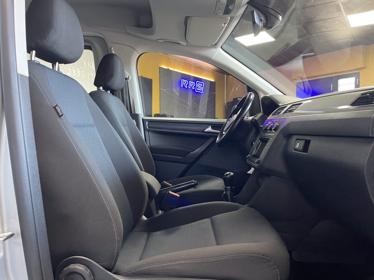 VOLKSWAGEN Caddy TRENDLINE 4MOTION 2.0 TDI