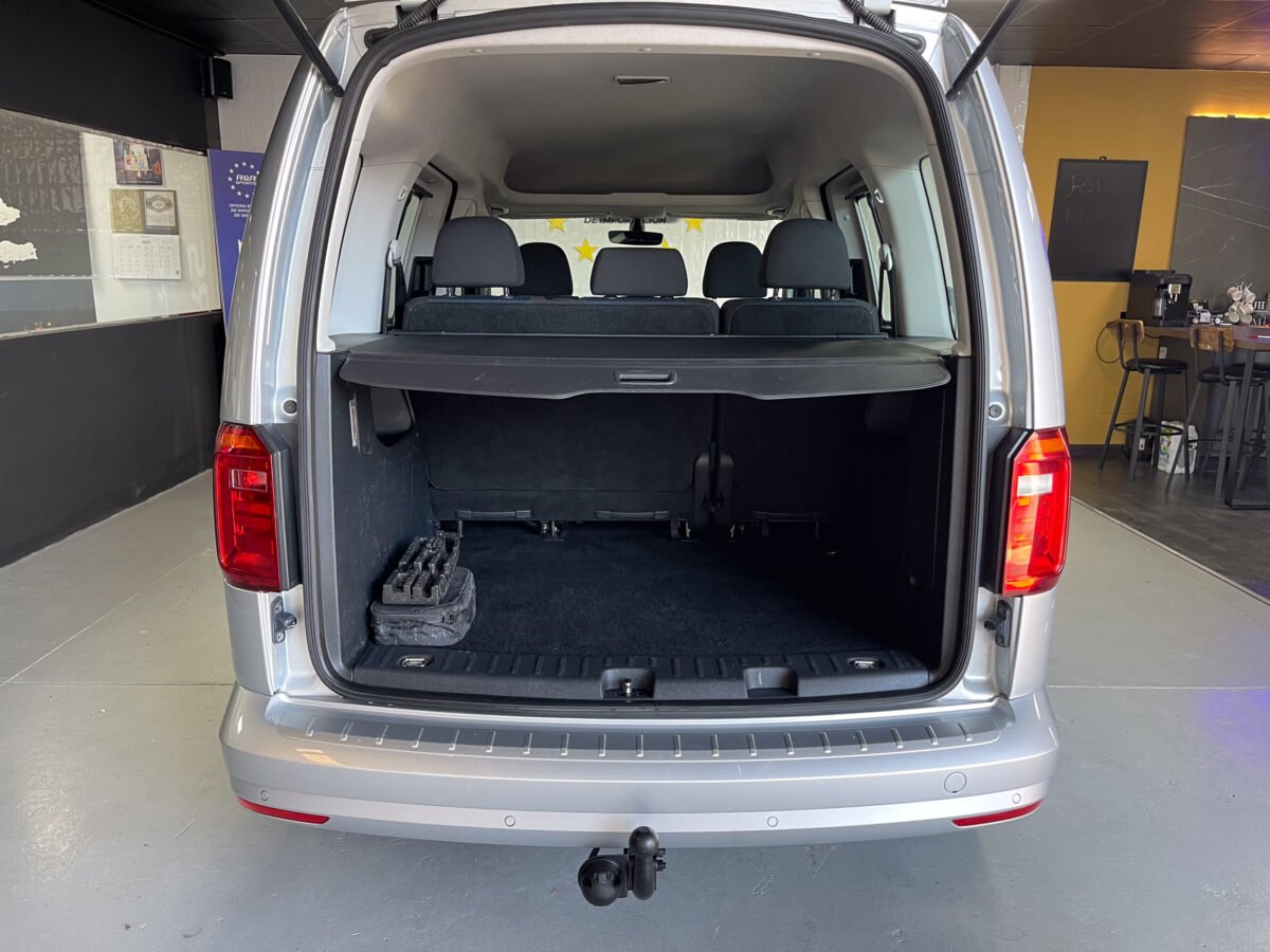 VOLKSWAGEN Caddy TRENDLINE 4MOTION 2.0 TDI