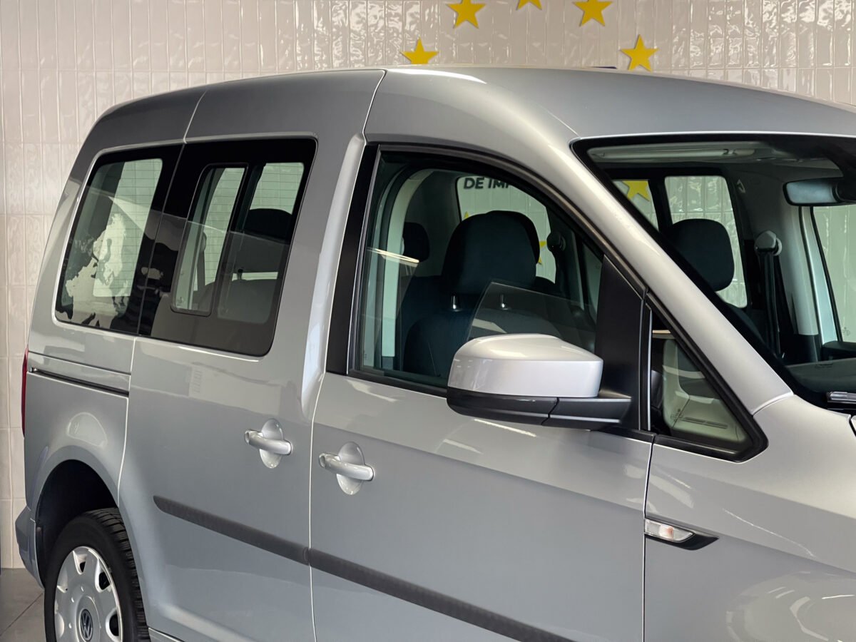 VOLKSWAGEN Caddy TRENDLINE 4MOTION 2.0 TDI