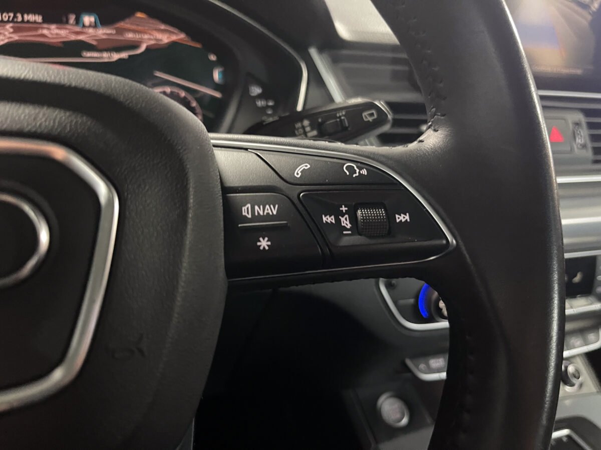 AUDI Q5 2.0 TDI Stronic Quattro