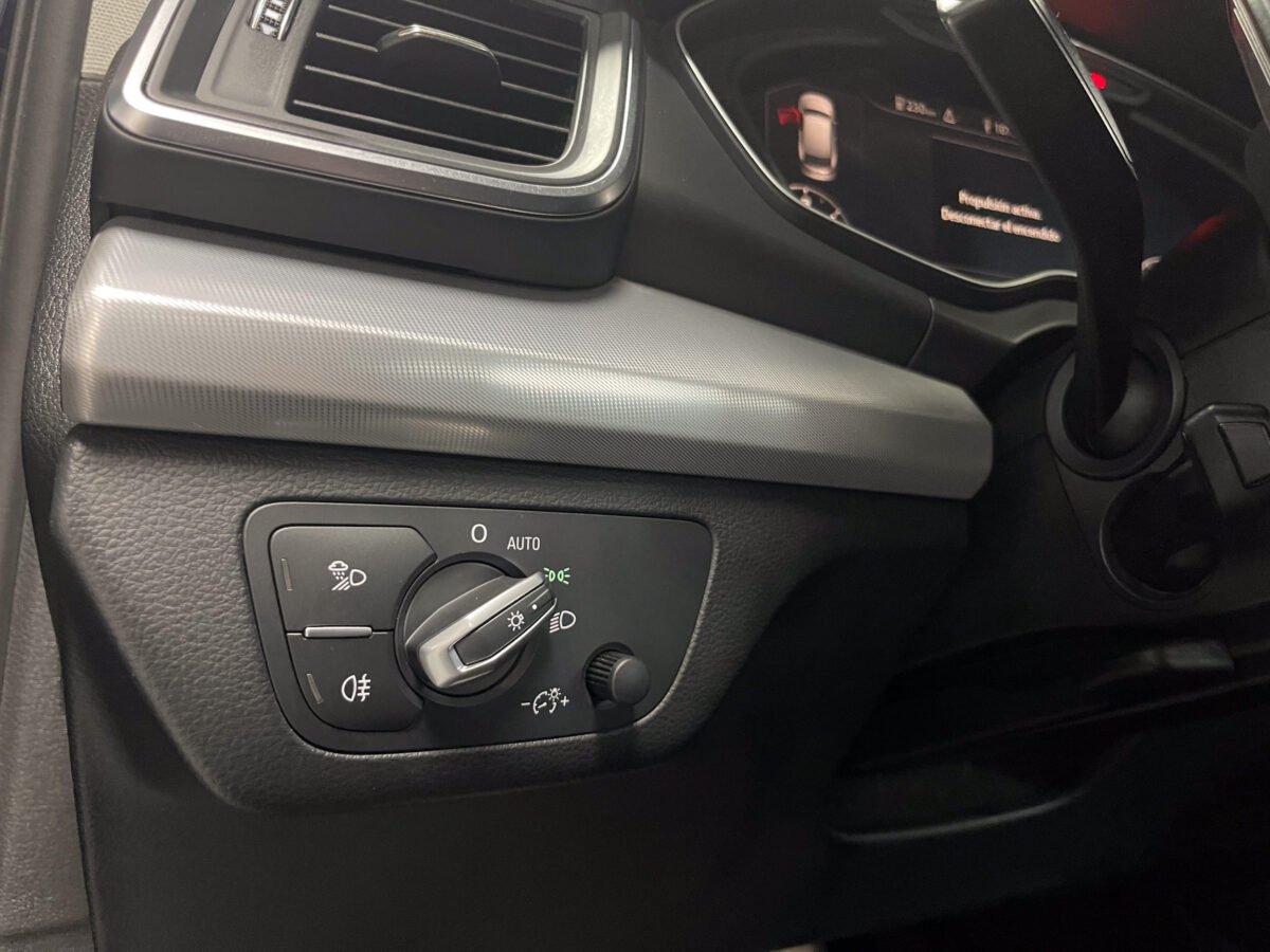 AUDI Q5 2.0 TDI Stronic Quattro