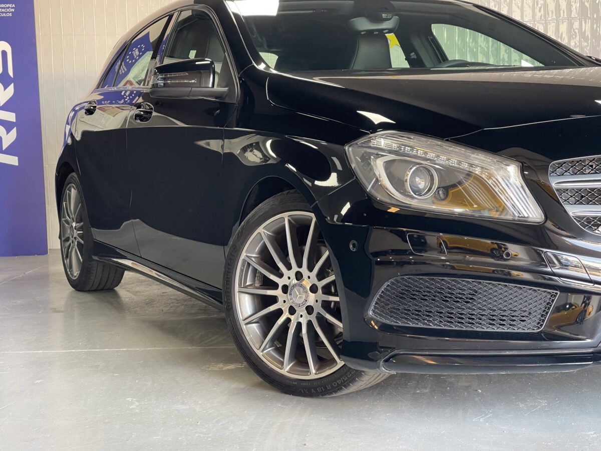 MERCEDES-BENZ Clase A 180 CDI AMG LINE