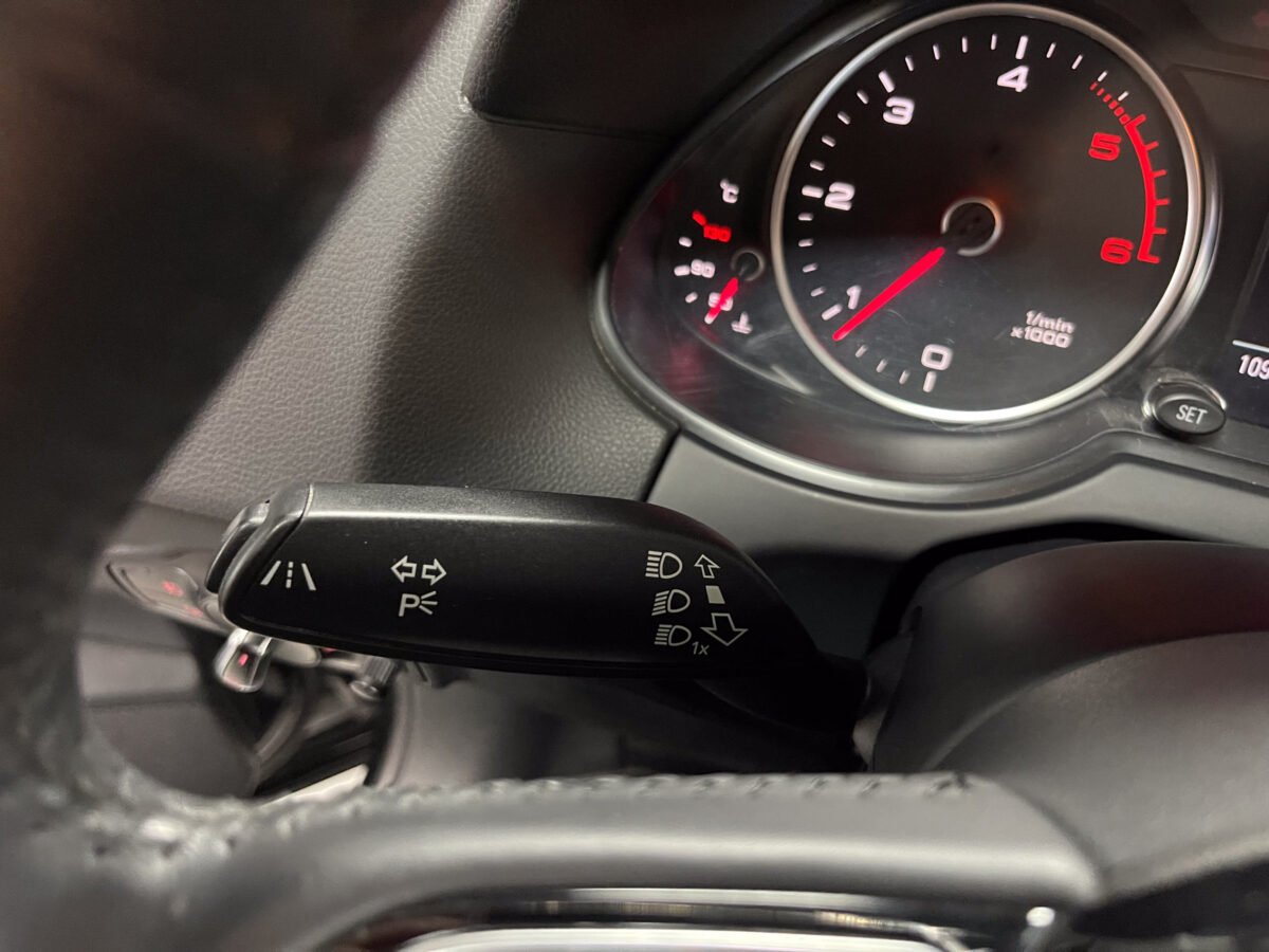 AUDI Q5 2.0 TDI Advance Quattro