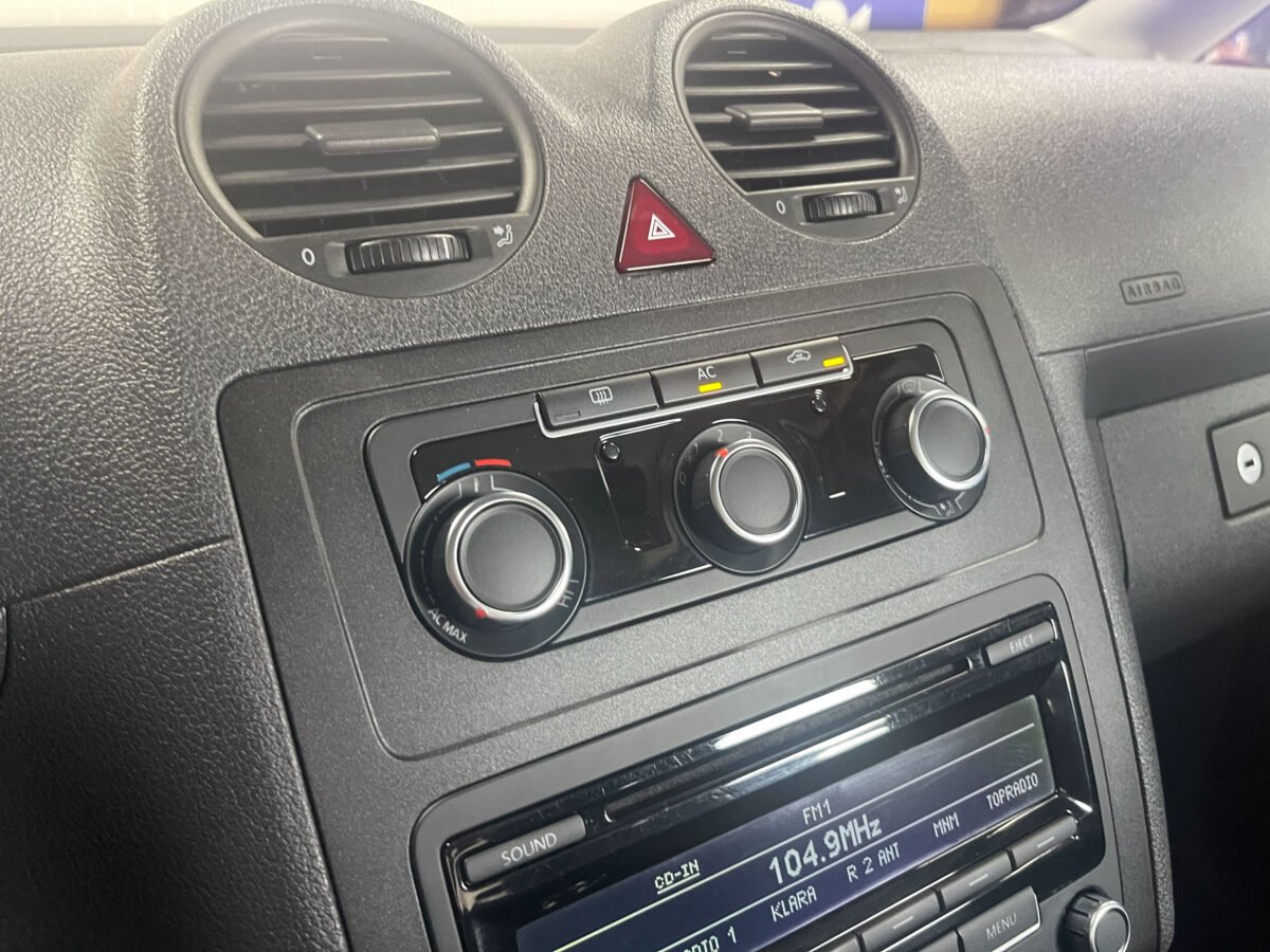 VOLKSWAGEN Caddy 1.2 TSI TRENDLINE