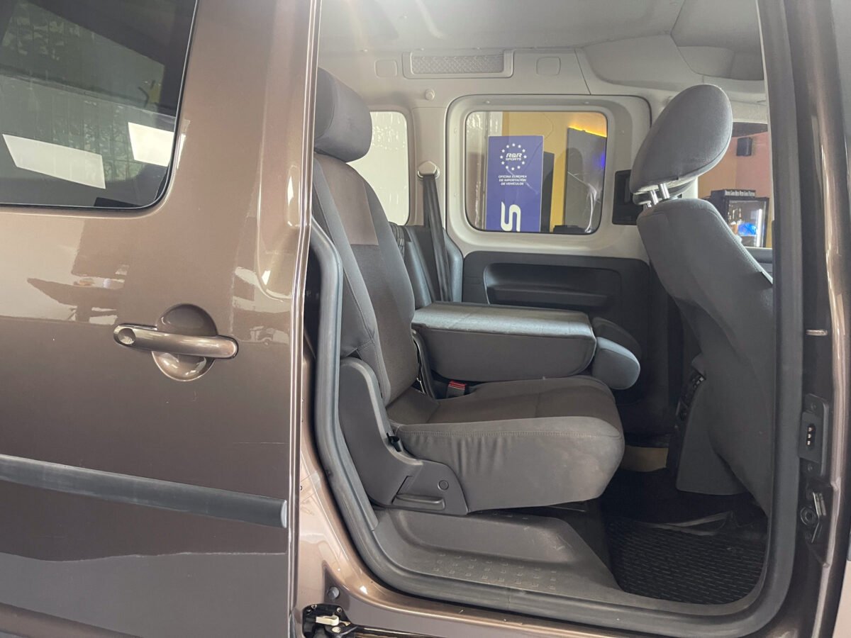 VOLKSWAGEN Caddy 1.2 TSI TRENDLINE