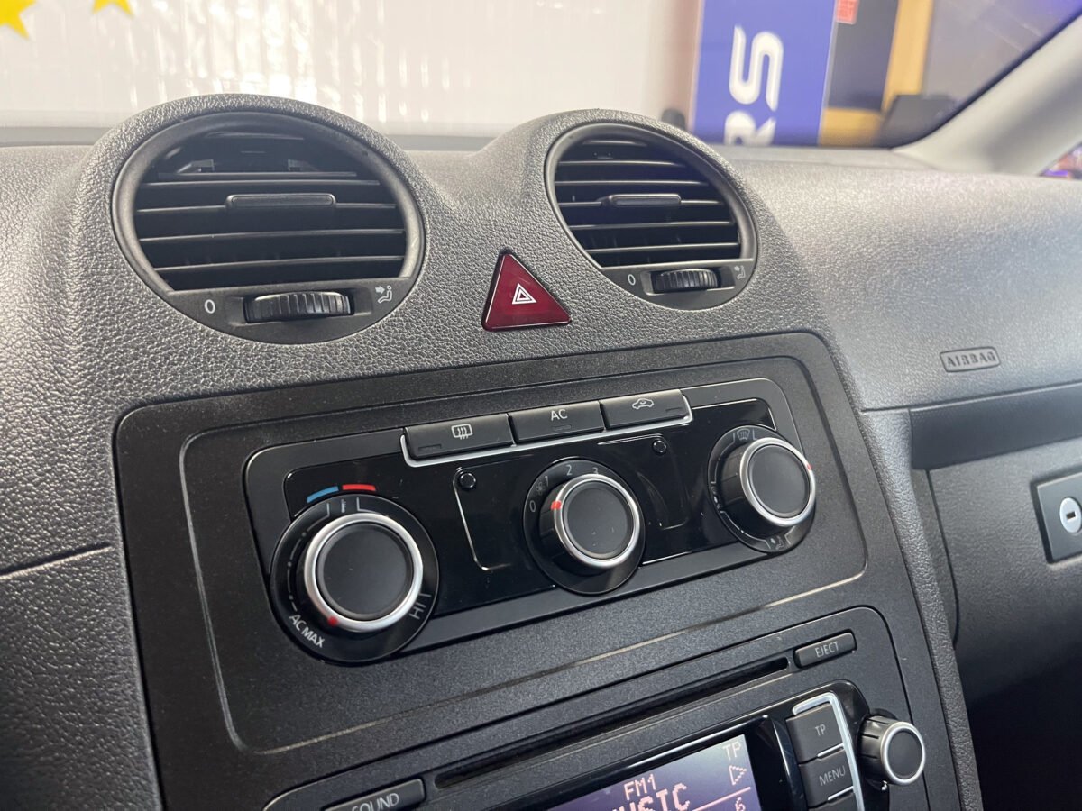 VOLKSWAGEN Caddy 1.2 TSI TRENDLINE