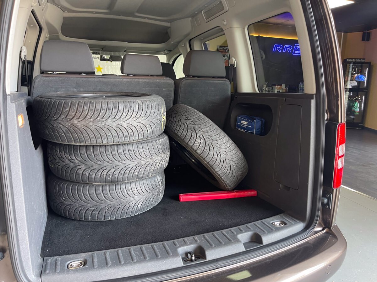 VOLKSWAGEN Caddy 1.2 TSI TRENDLINE