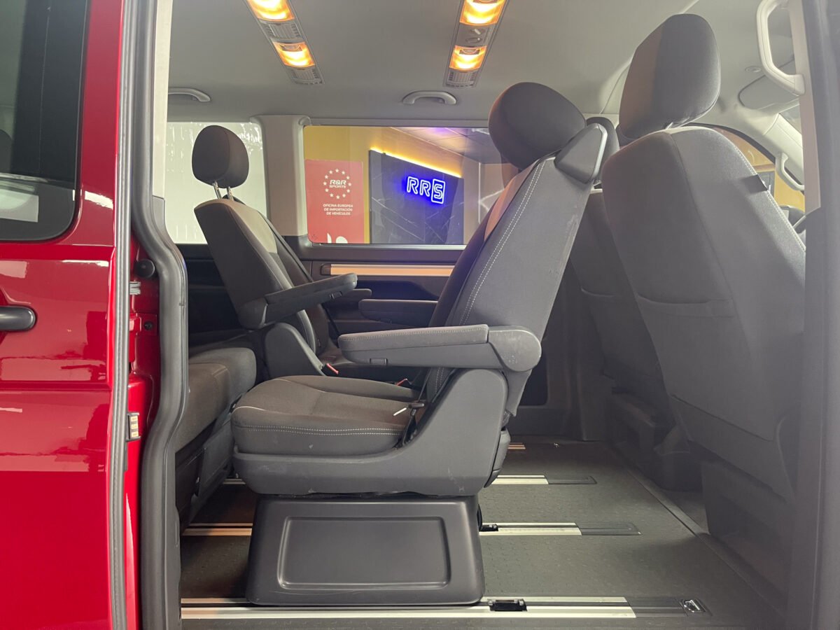 VOLKSWAGEN Multivan 2.0 TDI Startline