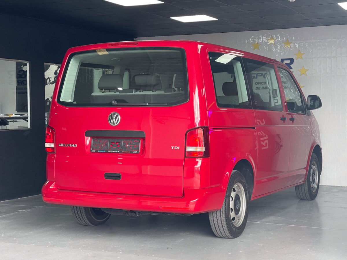 VOLKSWAGEN Multivan 2.0 TDI Startline