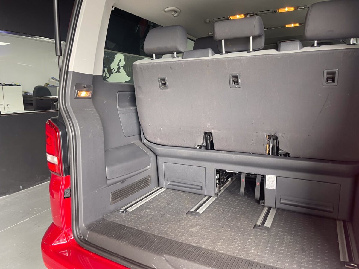 VOLKSWAGEN Multivan 2.0 TDI Startline
