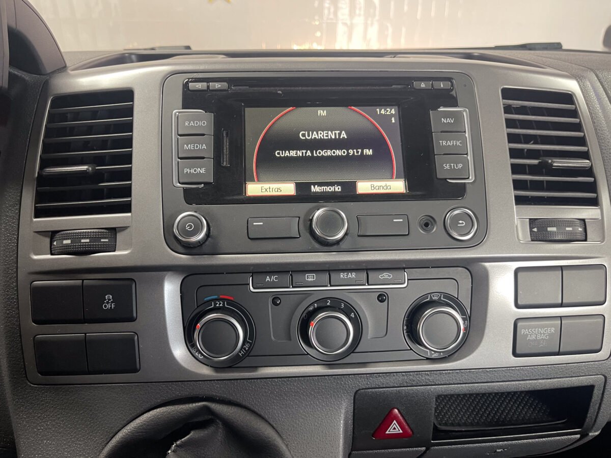 VOLKSWAGEN Multivan 2.0 TDI Startline
