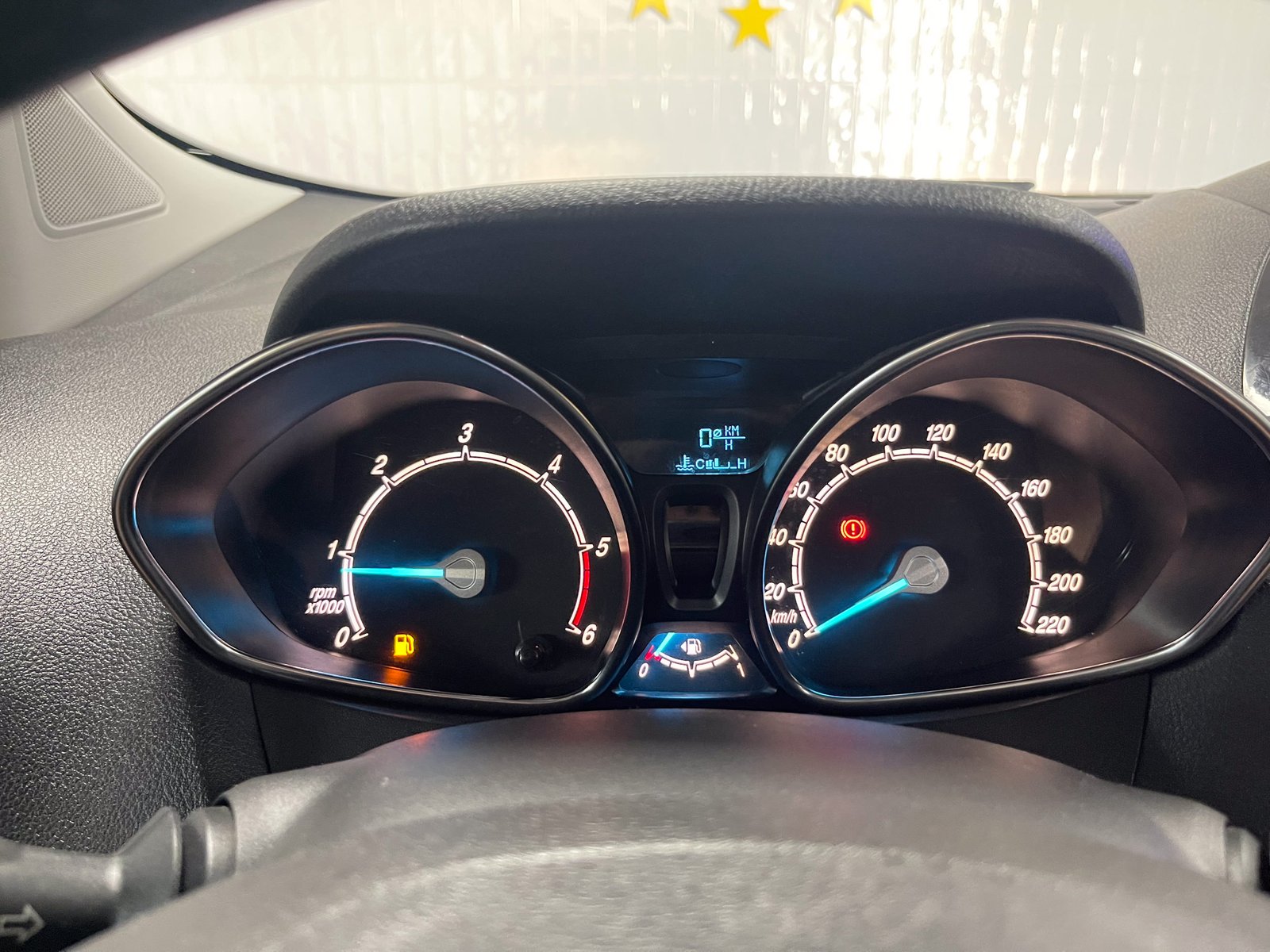 FORD Tourneo Curier 1.5 TDCi Titanium