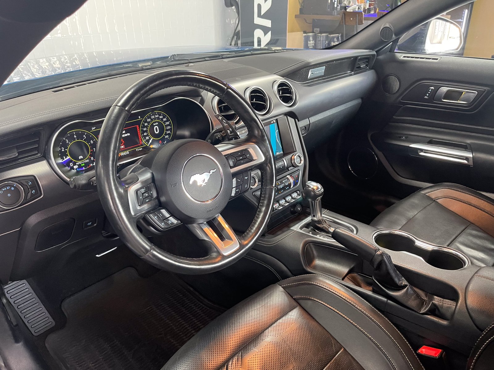 FORD Mustang Ecoboost 2.3 PERFORMANCE
