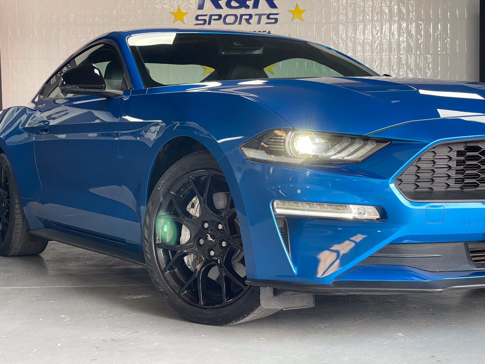 FORD Mustang Ecoboost 2.3 PERFORMANCE