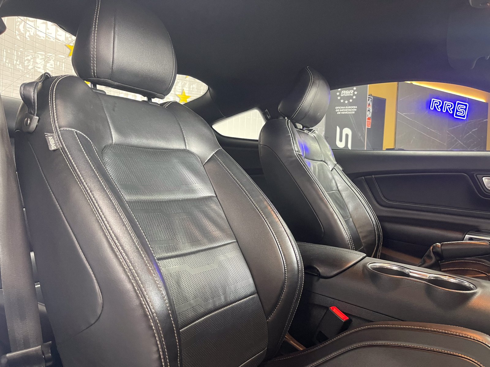 FORD Mustang Ecoboost 2.3 PERFORMANCE