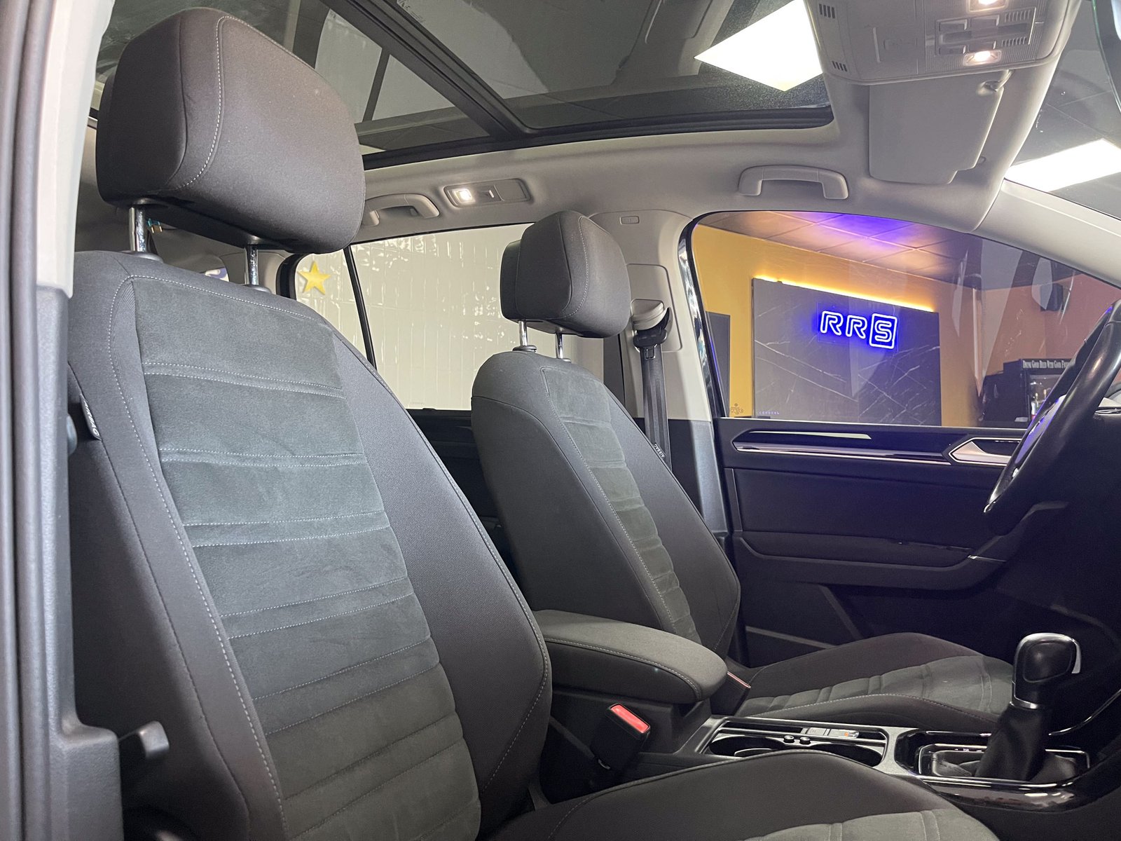 VOLKSWAGEN Touran 2.0 TDI Sport DSG