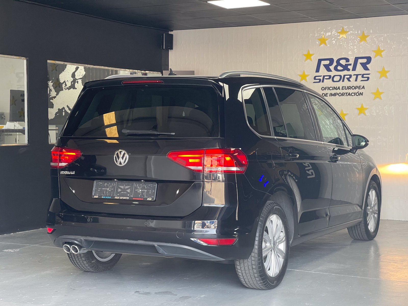 VOLKSWAGEN Touran 2.0 TDI Sport DSG