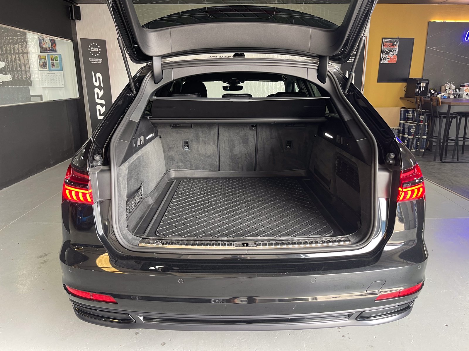 AUDI A6 50 TDI quattro Sport