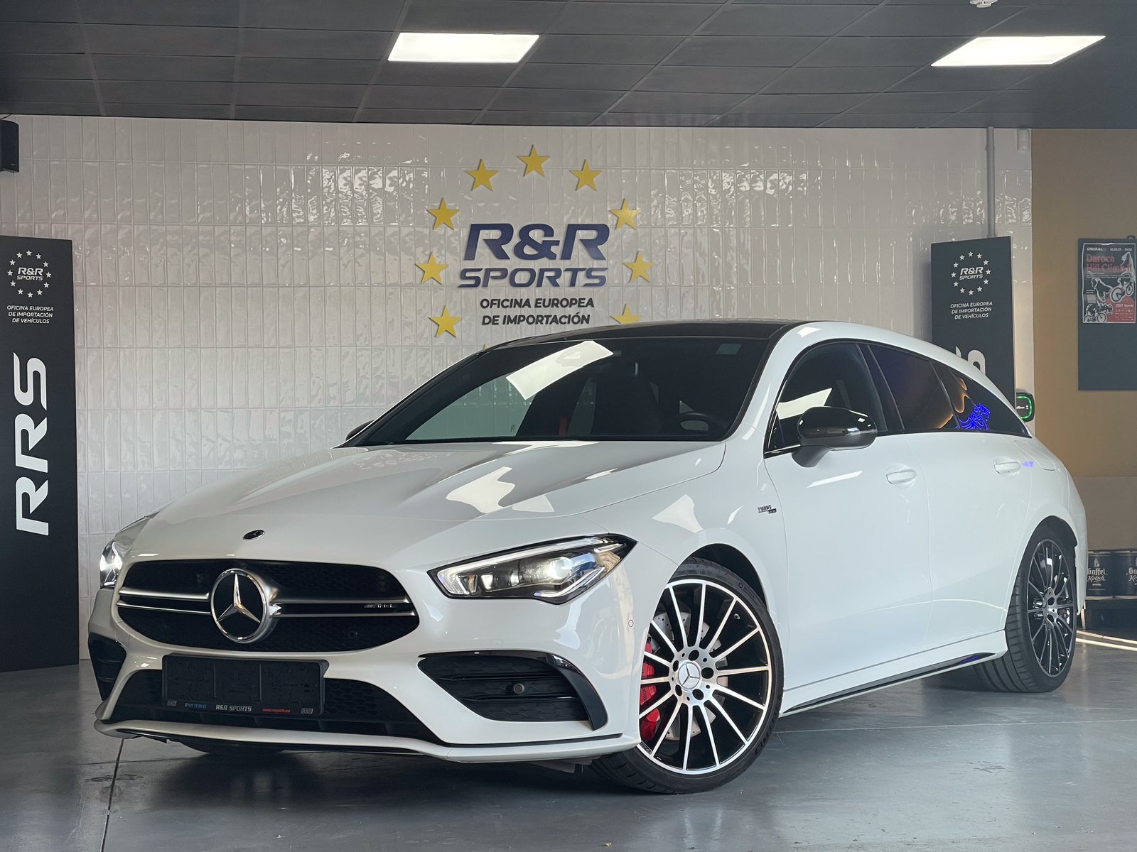 MERCEDES-BENZ CLA 35 AMG