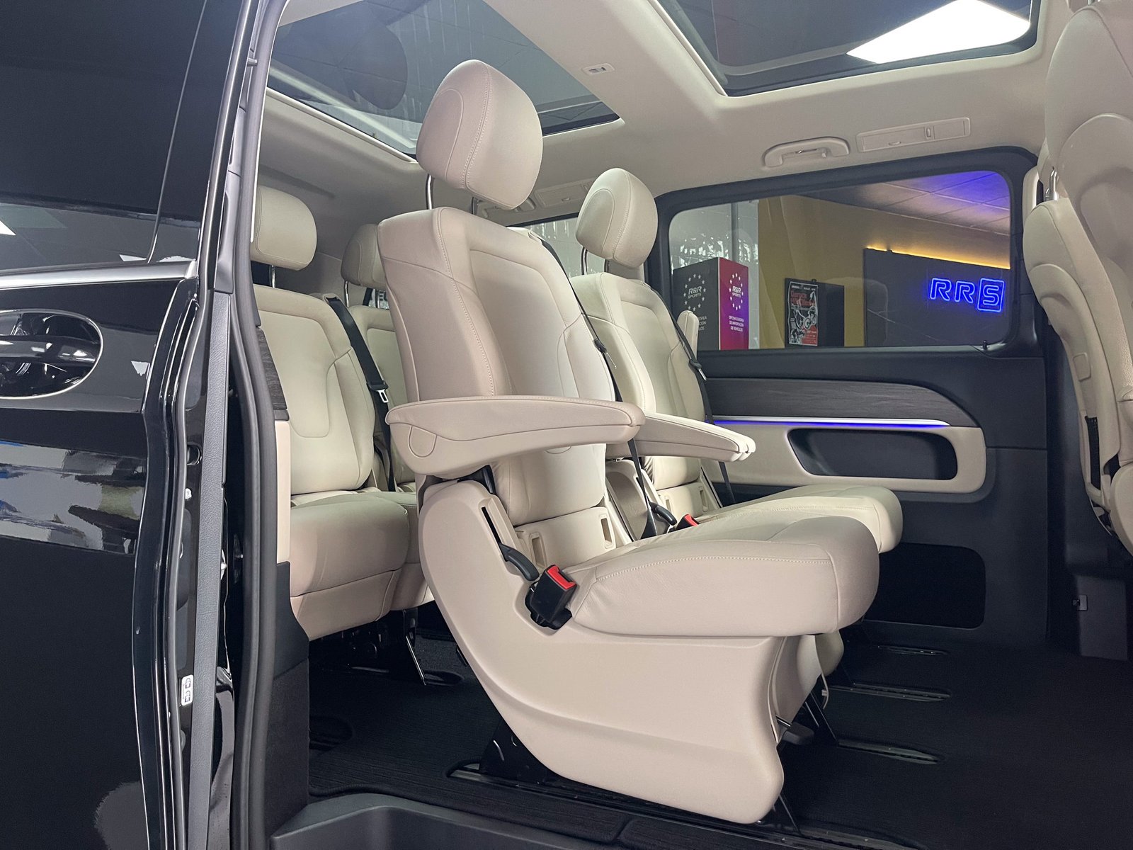 MERCEDES-BENZ Clase V 300 4Matic