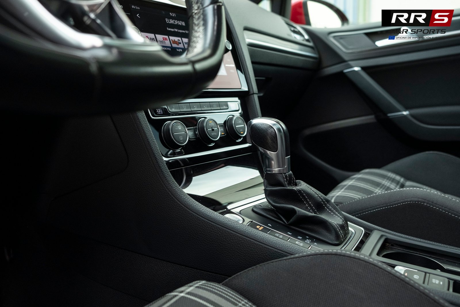 VOLKSWAGEN Golf GTD 2.0 TDI DSG