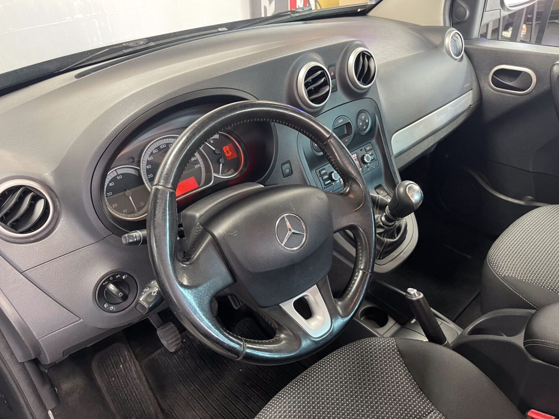 MERCEDES-BENZ Citan 111 CDI Tourer Prime Largo