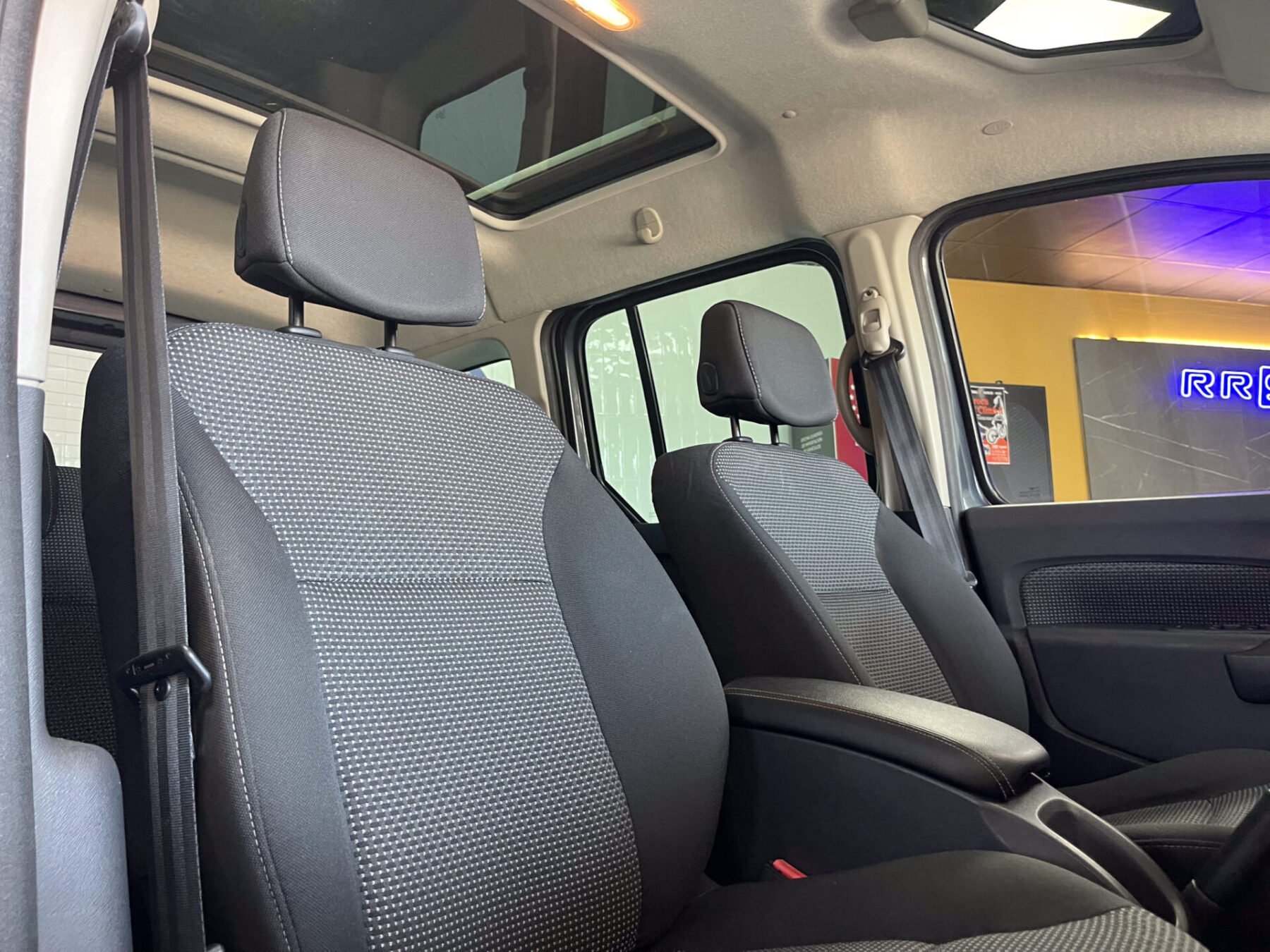 MERCEDES-BENZ Citan 111 CDI Tourer Prime Largo