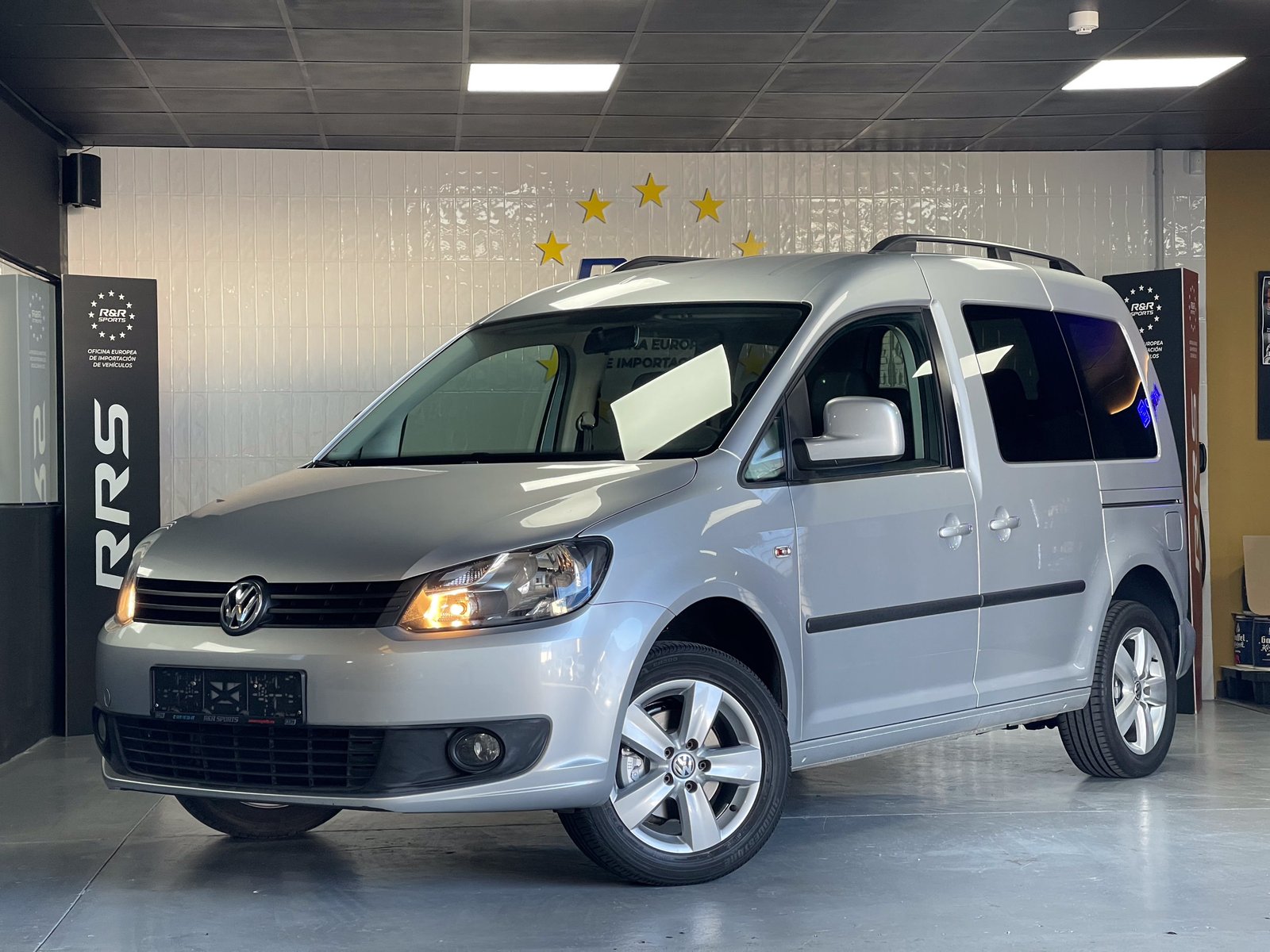 VOLKSWAGEN Caddy 1.2 TSI Trendline 