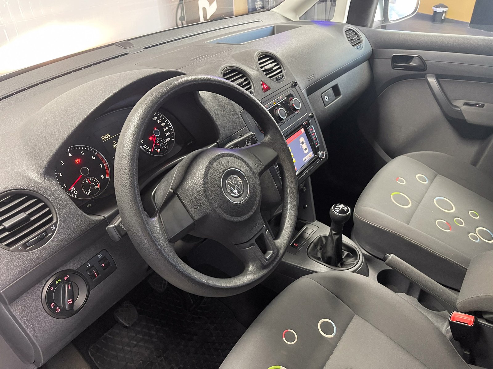 VOLKSWAGEN Caddy 1.2 TSI Trendline 