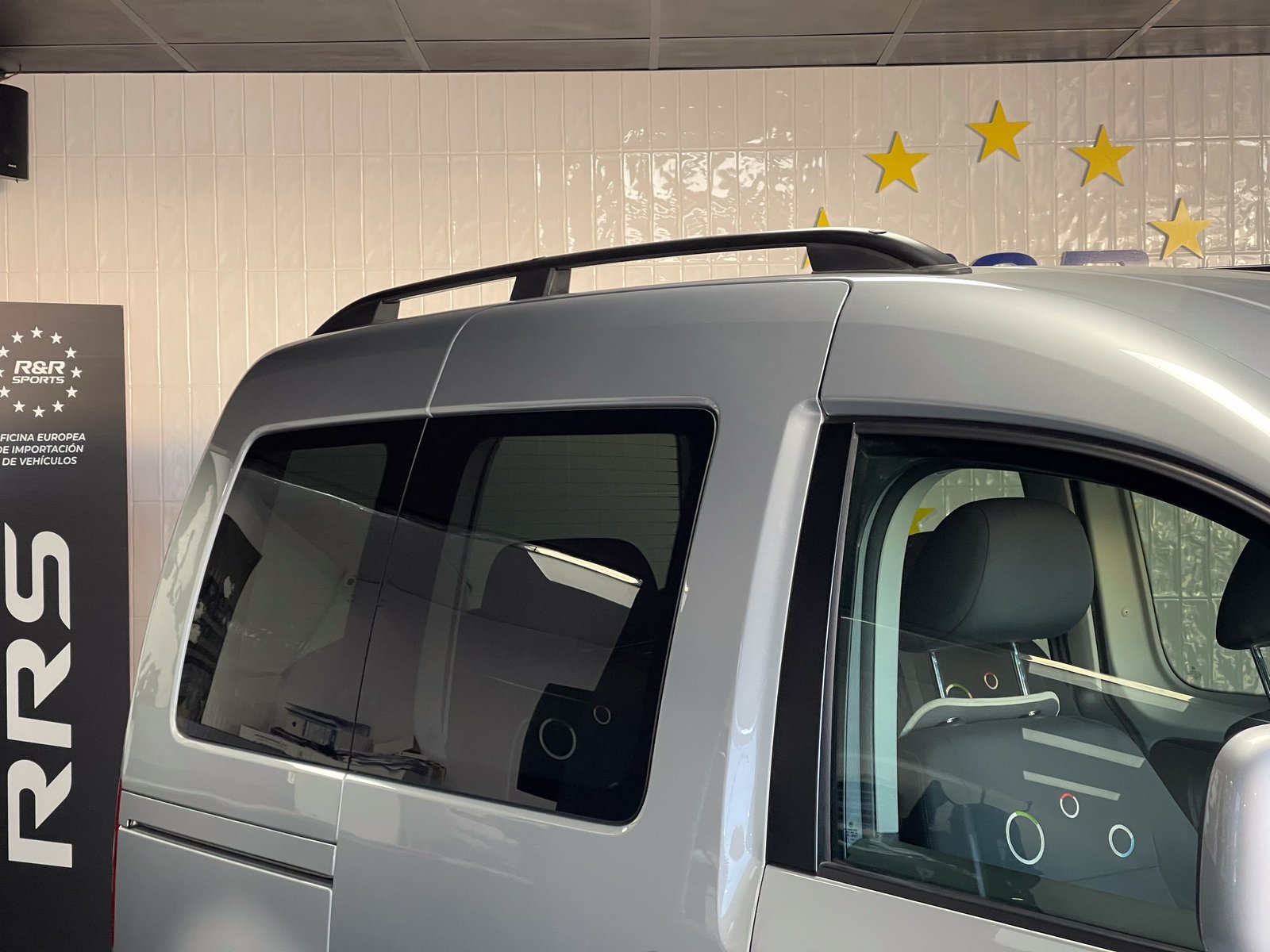 VOLKSWAGEN Caddy 1.2 TSI Trendline 