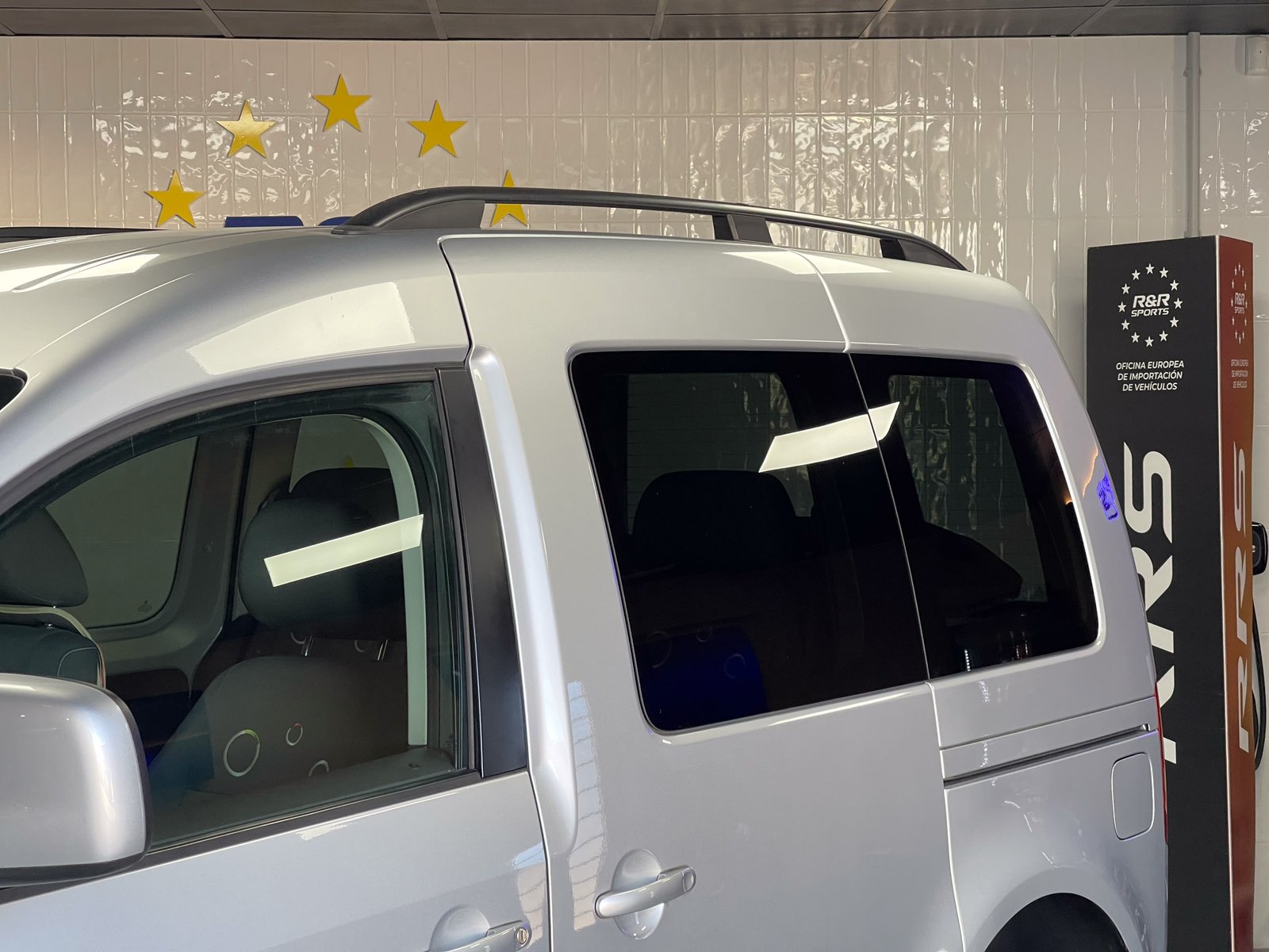 VOLKSWAGEN Caddy 1.2 TSI Trendline 