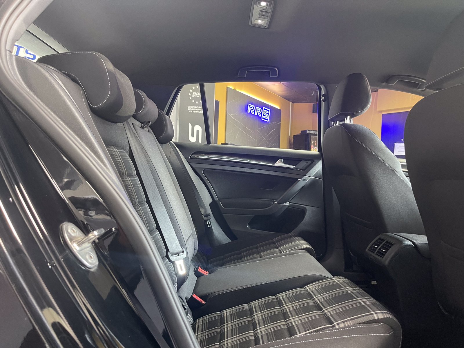 VOLKSWAGEN Golf GTD 2.0 TDI 