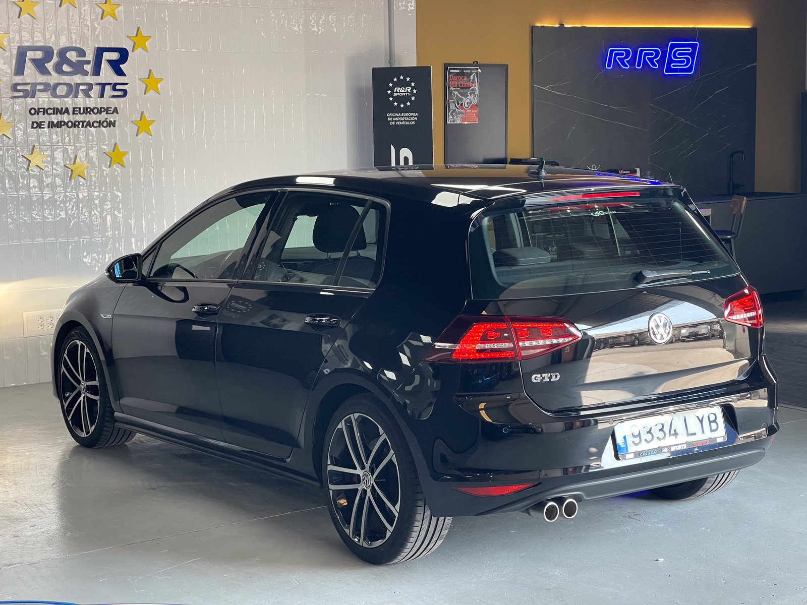 VOLKSWAGEN Golf GTD 2.0 TDI 