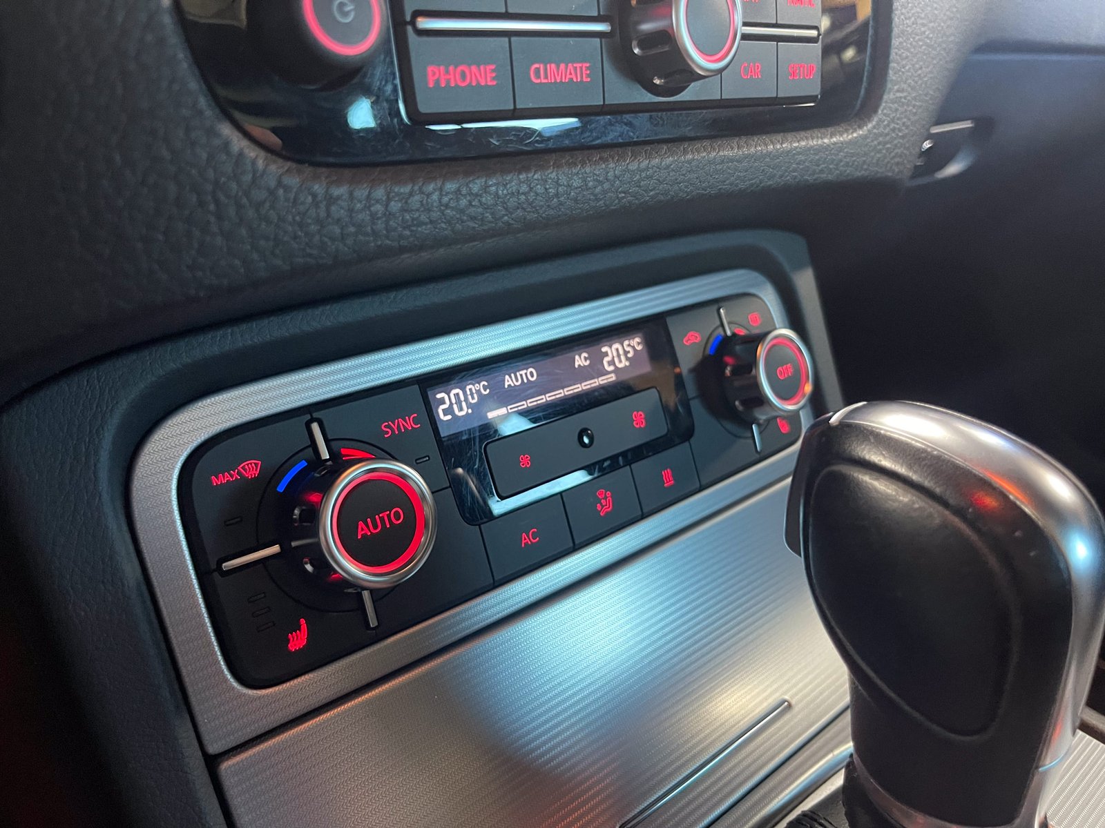VOLKSWAGEN Touareg 3.0 V6 Rline Tiptronic