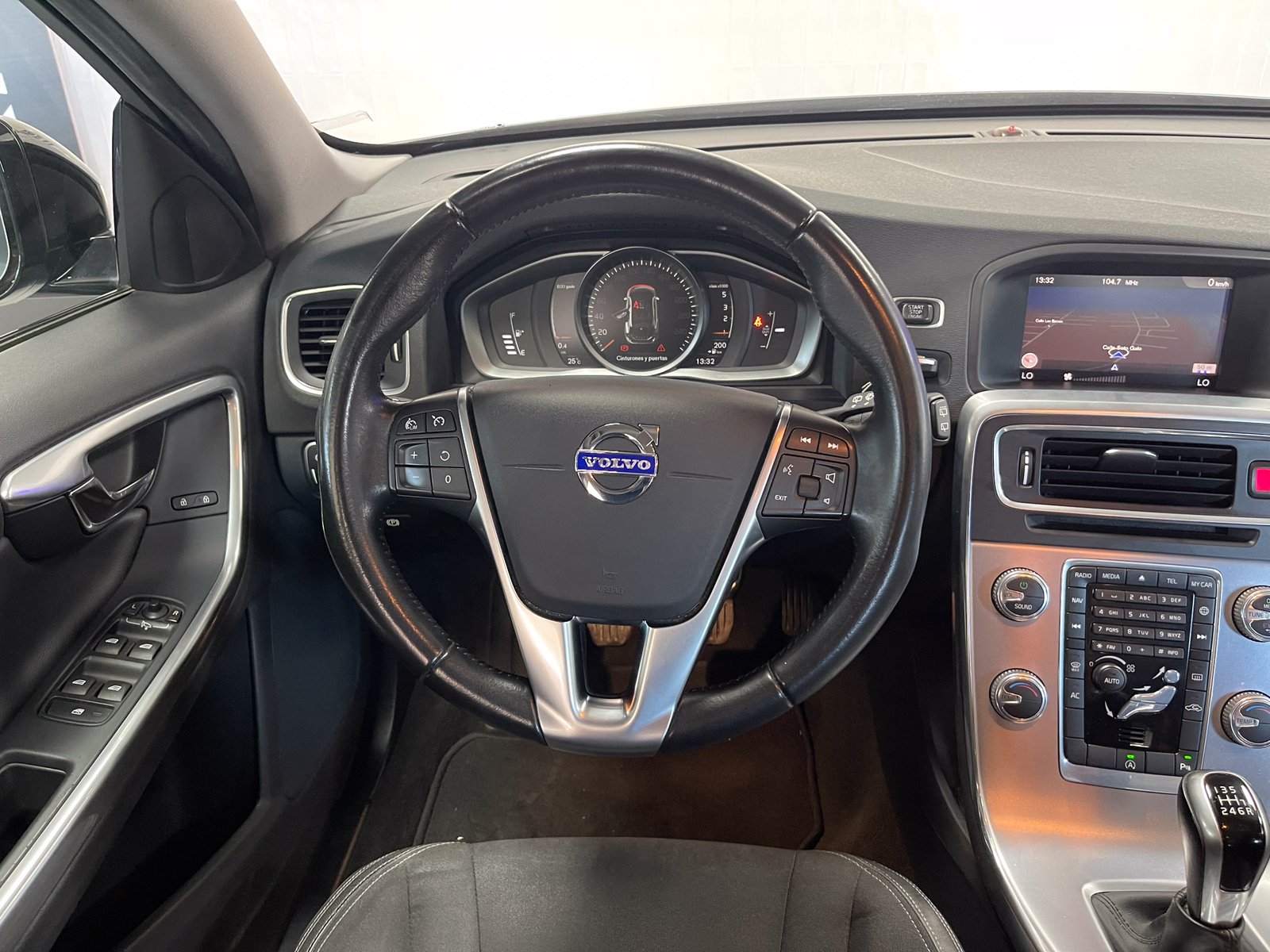 VOLVO V60 Cross Country 2.0 D3 Plus