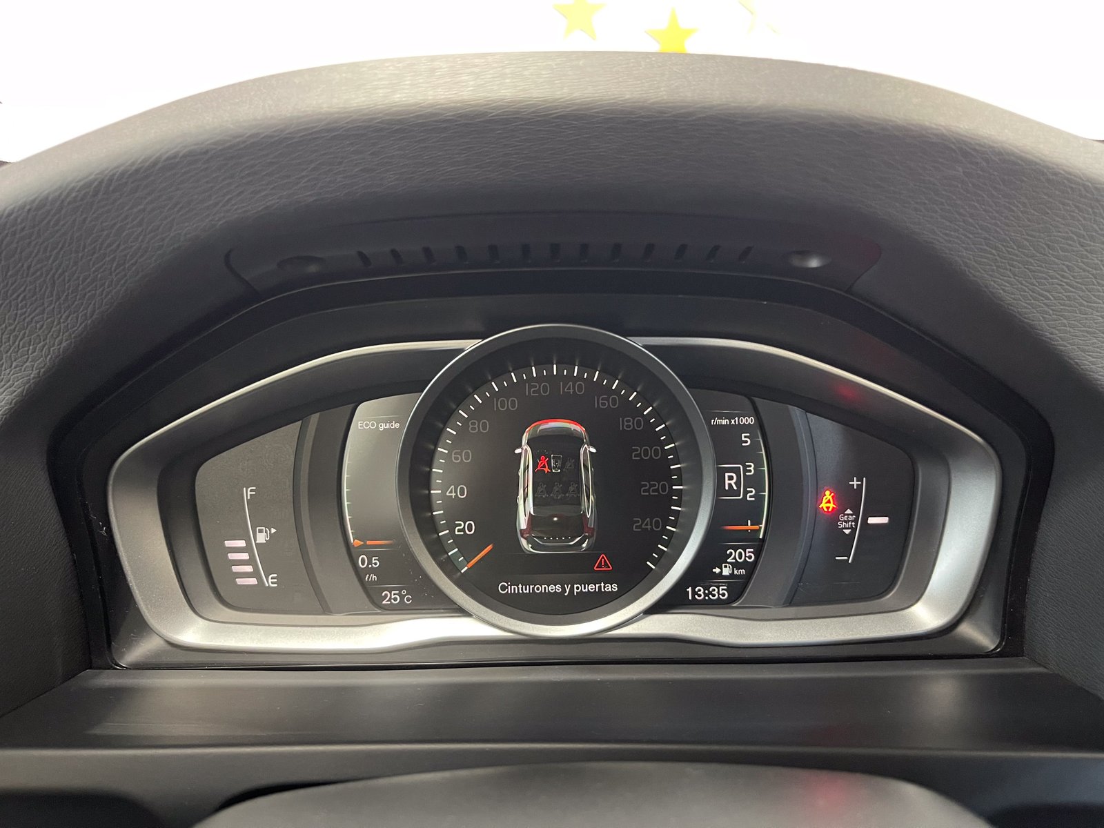 VOLVO V60 Cross Country 2.0 D3 Plus