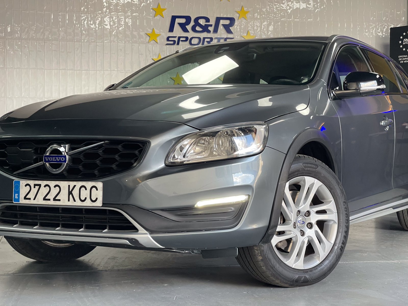 VOLVO V60 Cross Country 2.0 D3 Plus