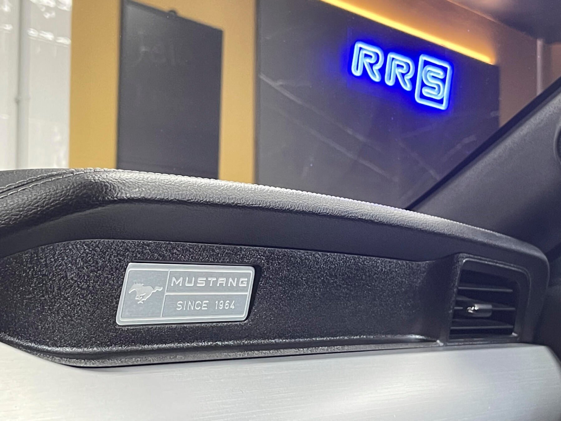 FORD Mustang 2.3 Ecoboost Performance