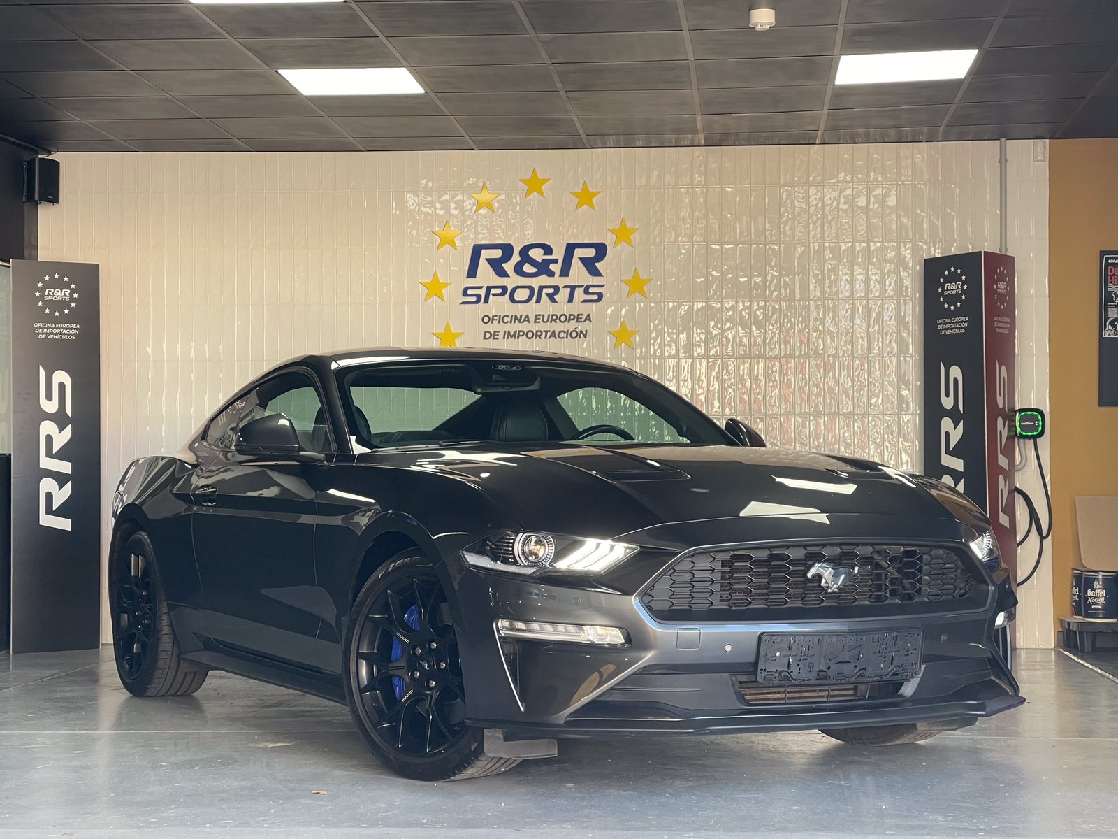 FORD Mustang 2.3 ECOBOOST PERFORMANCE