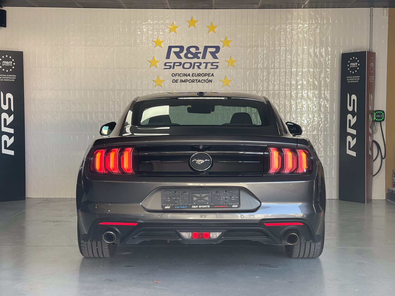 FORD Mustang 2.3 ECOBOOST PERFORMANCE