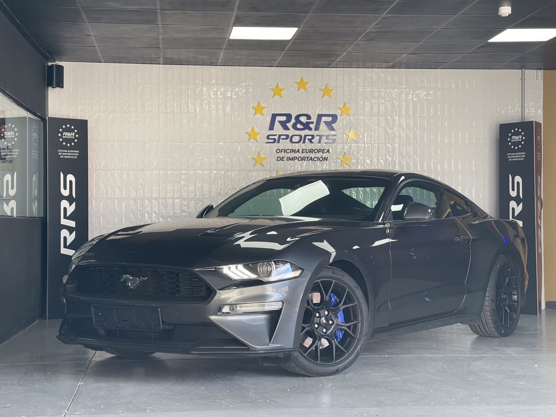 FORD Mustang 2.3 ECOBOOST PERFORMANCE