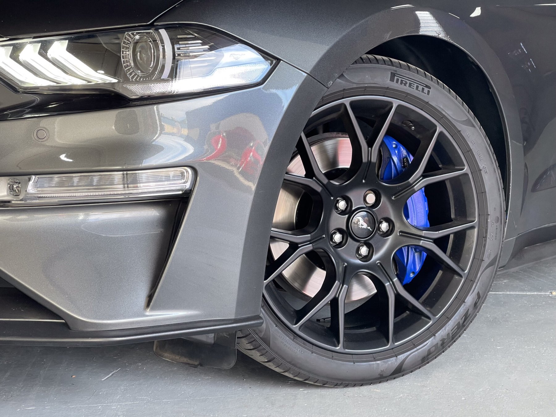 FORD Mustang 2.3 ECOBOOST PERFORMANCE