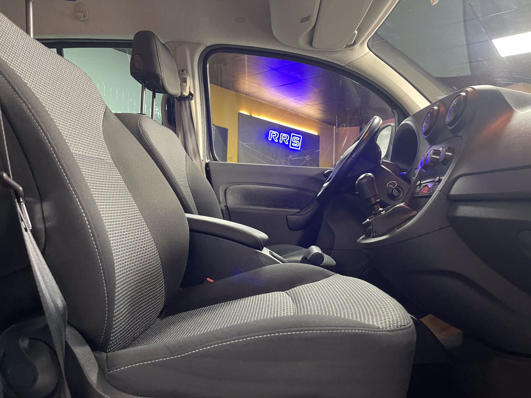 MERCEDES-BENZ Citan 111 CDI Larga