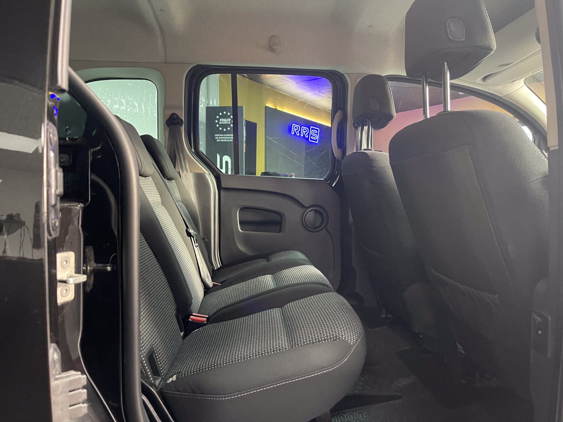 MERCEDES-BENZ Citan 111 CDI Larga