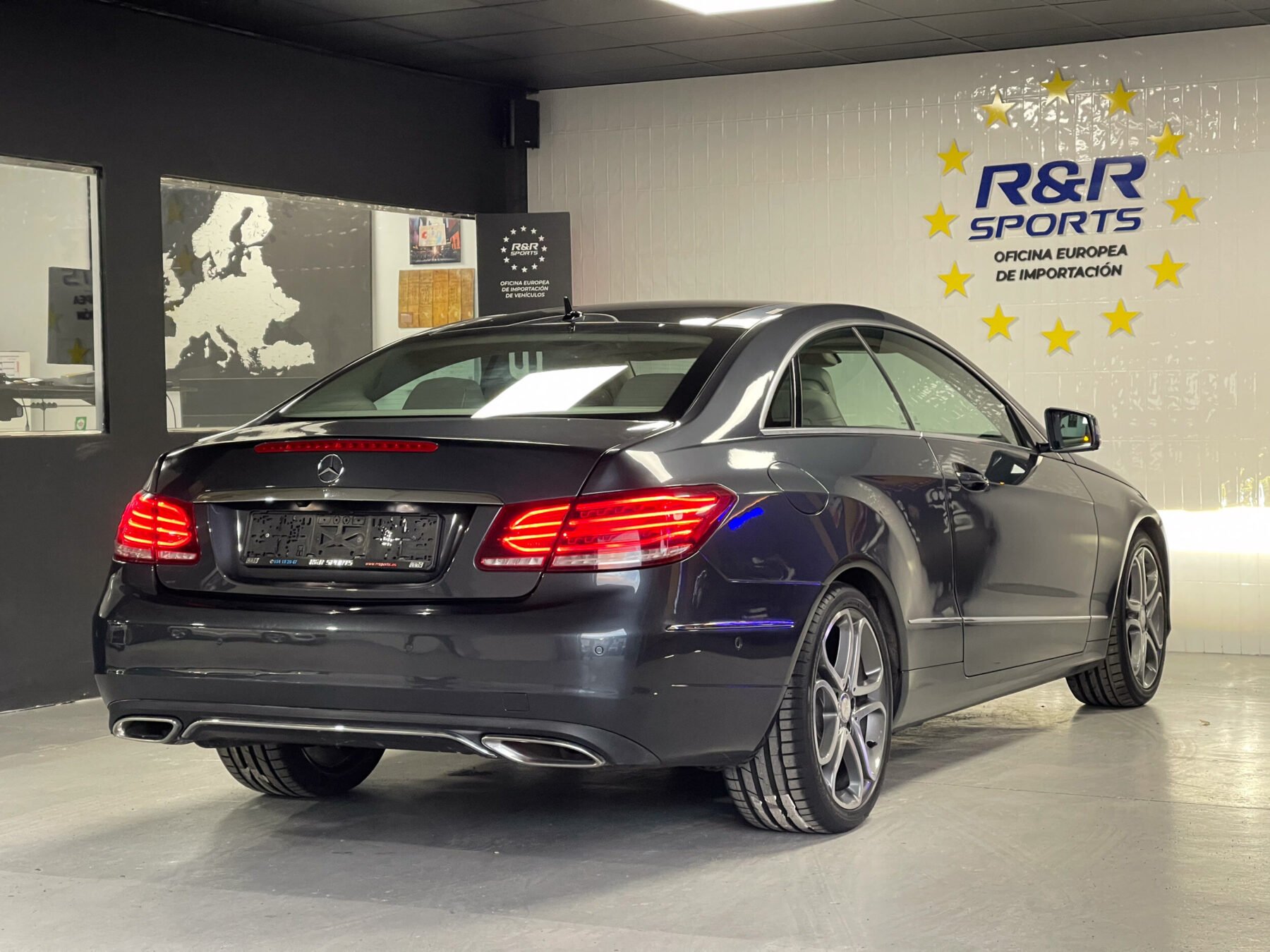 MERCEDES-BENZ Clase E 250 CGI BlueE