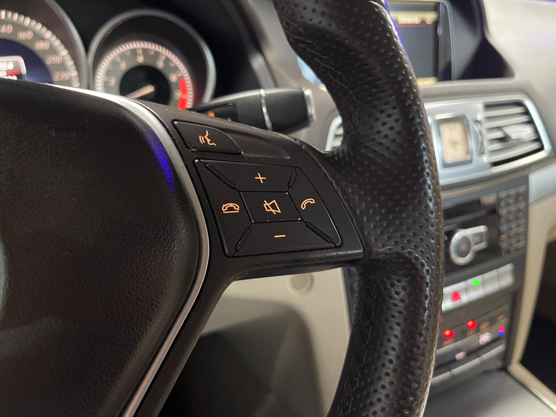 MERCEDES-BENZ Clase E 250 CGI BlueE