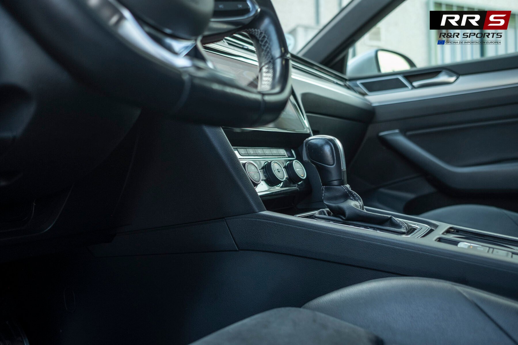 VOLKSWAGEN Arteon RLINE 2.0 TDI